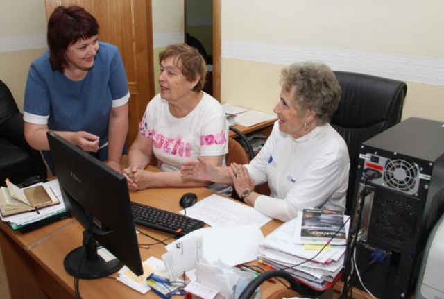 Рузским пенсионерам помогают освоить новые навыки