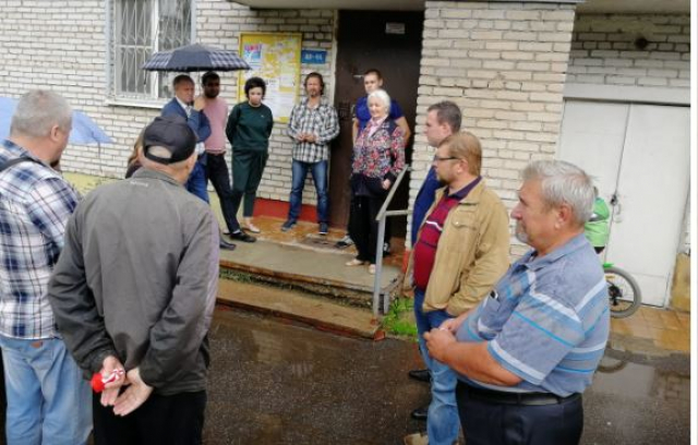 Капремонт кровли и подъездов обсудили с жителями Колюбакино