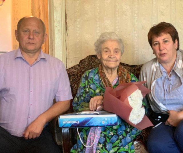 Жительницу Рузского округа поздравили с 90-летием