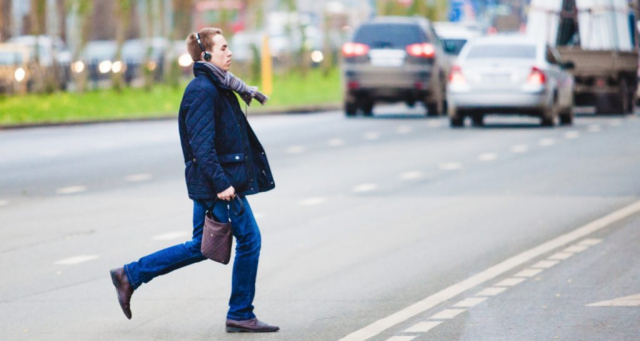 В Рузском округе заботятся о безопасности пешеходов