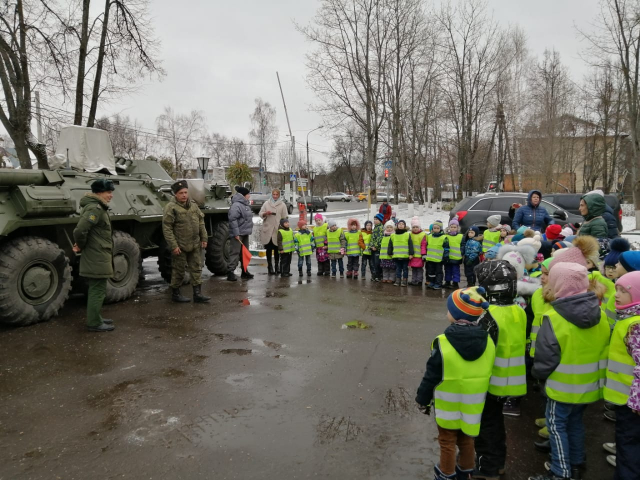 Годовщину войсковой части отметили в Тучково