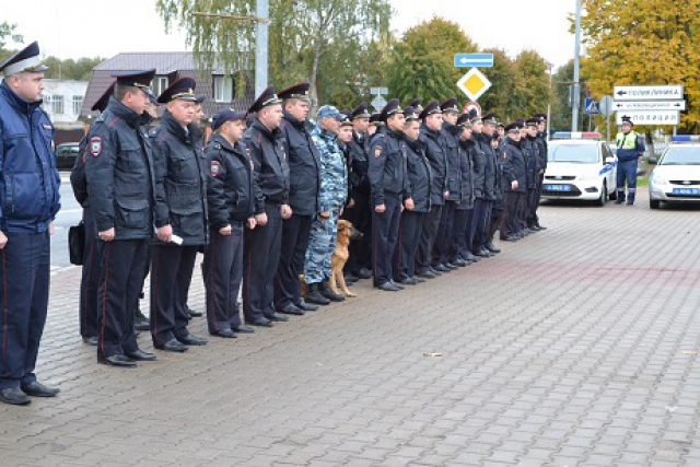 Единый развод полицейских нарядов комплексных сил полиции по охране общественного порядка в Рузском районе