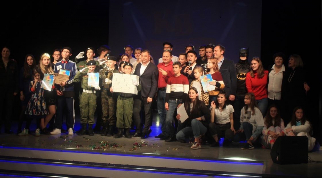 Команда «Шквал» выиграла в КВН в Рузском округе