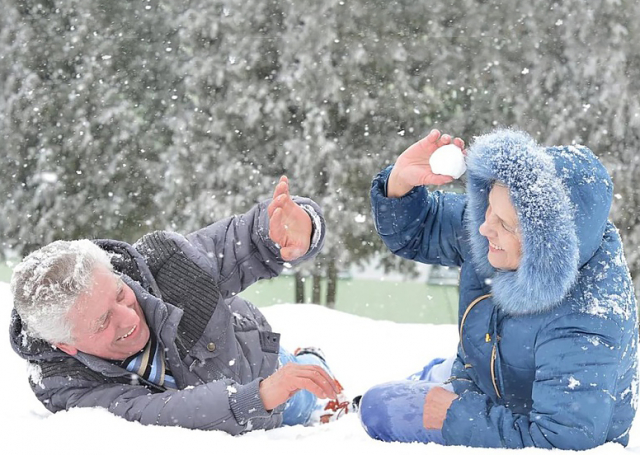 Рузским пенсионерам предлагают выбрать зимнее занятие по душе