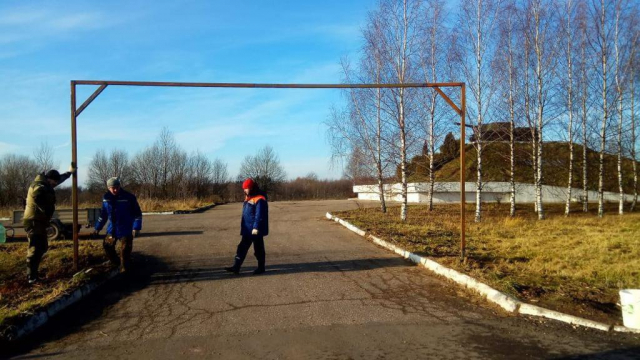 Стихийную парковку большегрузов у Кургана Славы в Рузе ликвидировали - 360