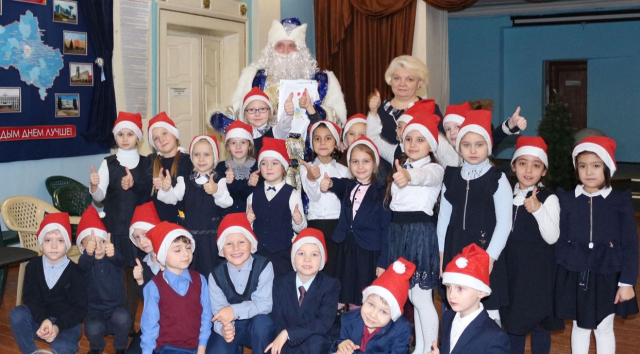 День рождения Деда Мороза отметили в Дороховском ДК