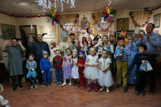 Новогодний праздник для особенных детей состоялся в Рузе
