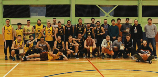 Чемпионом по баскетболу стала команда «Руза-1»