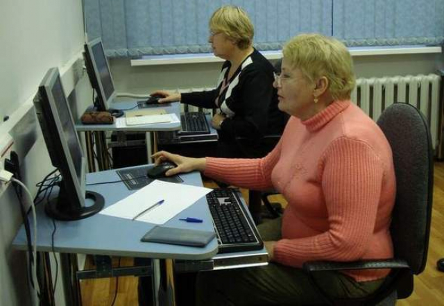 На курсах компьютерной грамотности в Тучково появились первые выпускники