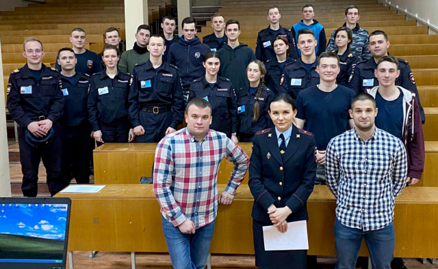 Сотрудники наркоконтроля в Рузском округе провели лекцию для будущих полицейских
