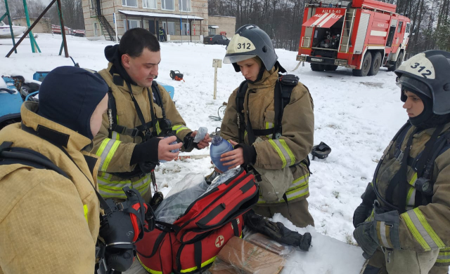 Рузские пожарные и спасатели провели тактические занятия