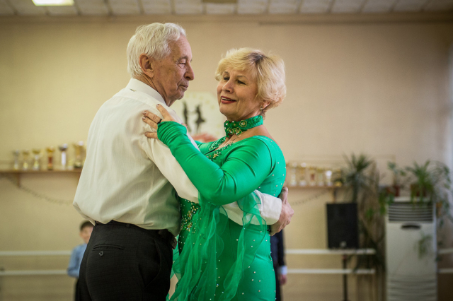 Пенсионеров Рузского округа приглашают на танцы