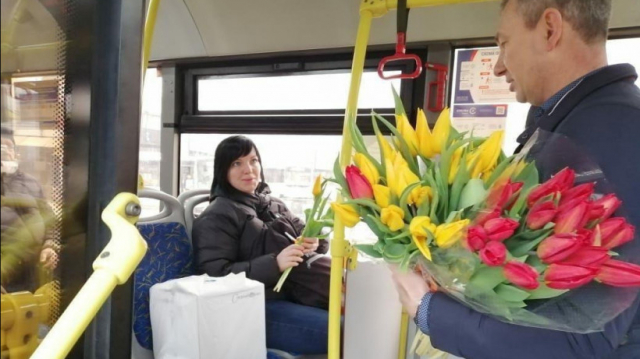 Женщины активно пользовались 8 марта бесплатным проездом на транспорте Подмосковья