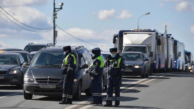 Ружан предупреждают: в Подмосковье будут проверять наличие спецпропусков у автомобилистов