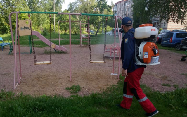 В Рузском округе дезинфицируют детские площадки