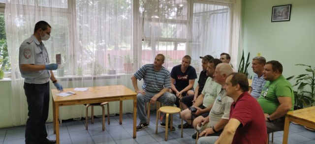 Сотрудники ОГИБДД провели профилактическую беседу на рузских предприятиях