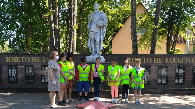 Юные ружане почтили память освободителей поселка Тучково