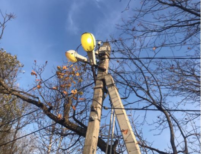В Рузском округе приводят в порядок фонари уличного освещения