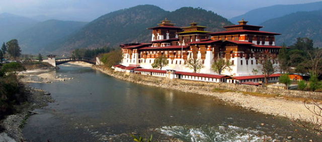 Ружанам предлагают совершить виртуальное путешествие в Бутан