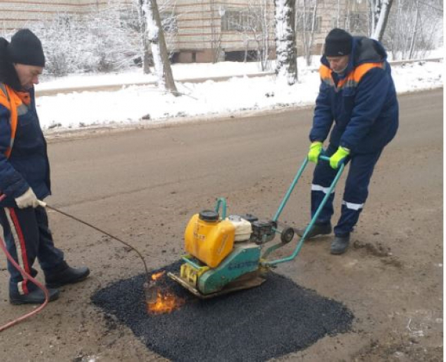 В Рузском округе ремонтируют дороги и заборы