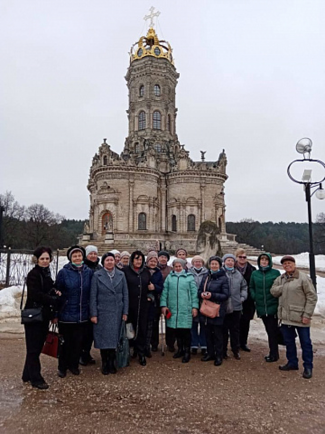 Члены рузского клуба «Активное долголетие» осмотрели музеи и церкви Подольска - Радио1