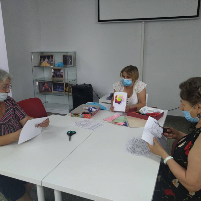 Сотрудники Тучковской библиотеки провели мастер-класс