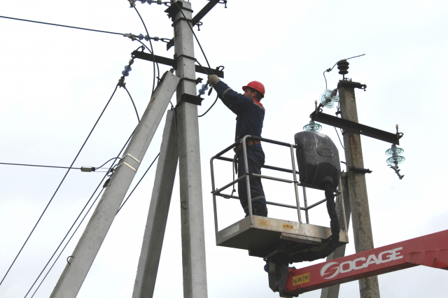 В Рузском округе обновляют распределительные электросети