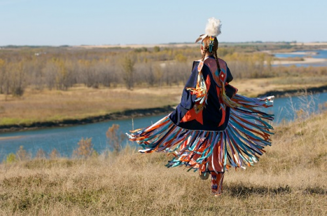 Юных старониколаевцев знакомят с культурой коренных народов мира