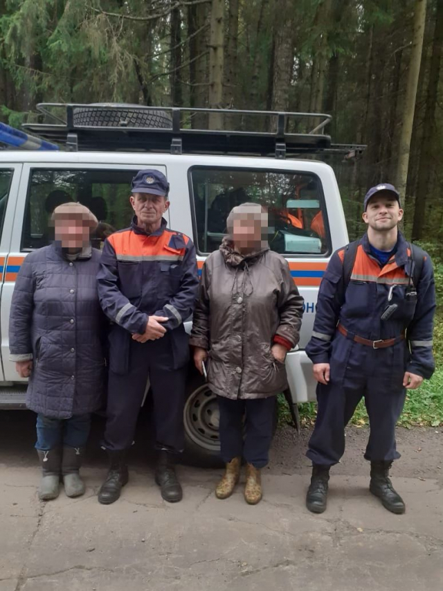 В Рузском округе нашли заблудившихся пенсионерок