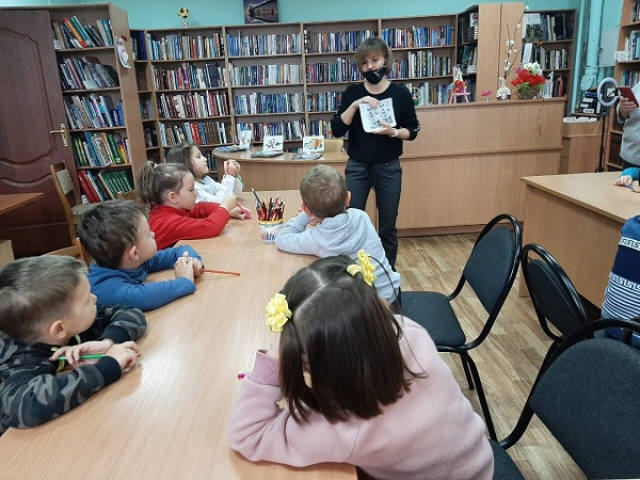 Рузские дошкольники играют в осенние игры