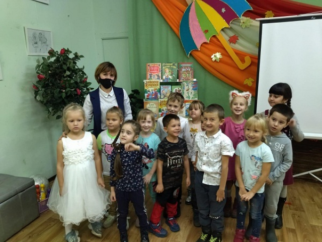 Рузские дошкольники побывали в библиотеке