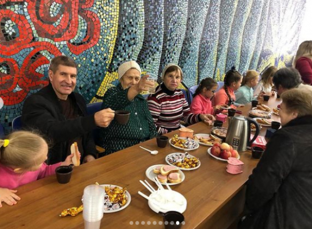 Космодемьянские пенсионеры душевно провели праздник