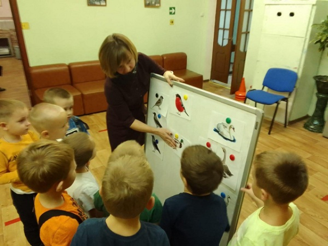 Рузские дошкольники посетили библиотеку