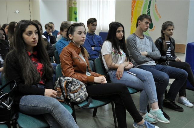 Представители МВД провели встречу со старшеклассниками Рузского округа