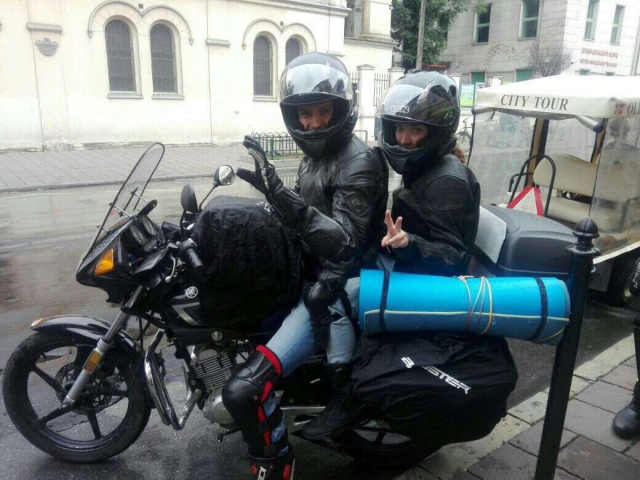 Молодожены из Рузского округа Подмосковья отправились в путешествие на мотоцикле