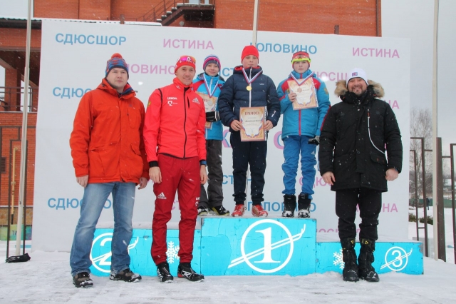 В соревнованиях по лыжным гонкам в Истре приняли участие 16 спортсменов из Рузского округа