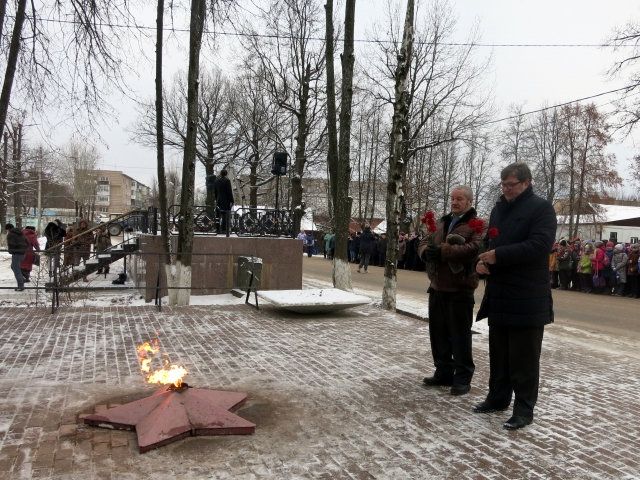 Тучковцы отметили годовщину Дня освобождения