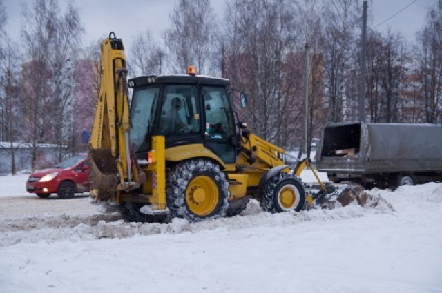Максим Тарханов констатировал улучшение качества уборки снега в Рузском округе