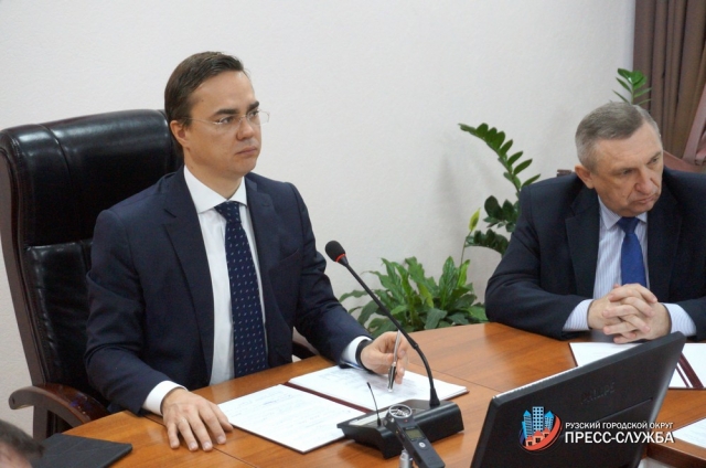 Максим Тарханов: «В Рузском округе появятся новые остановочные павильоны»