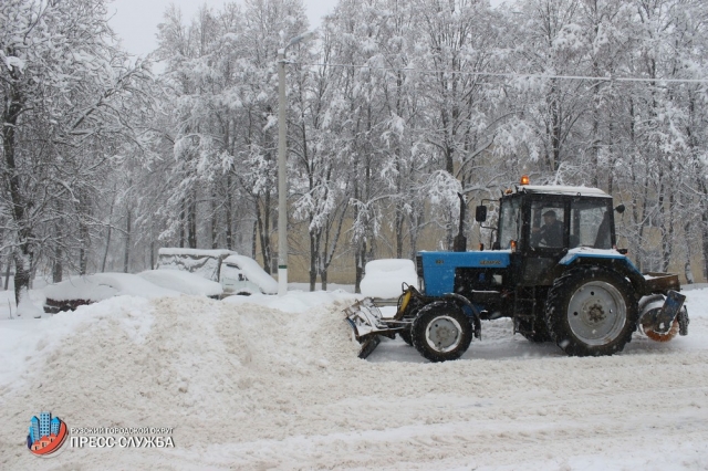 80 единиц техники чистят Рузский округ от снега