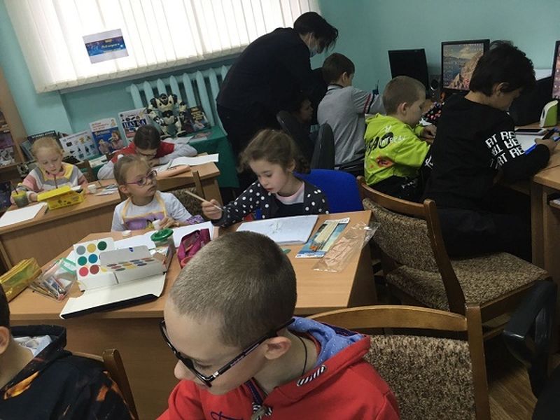 Ружане посетили субботние занятия в библиотеке