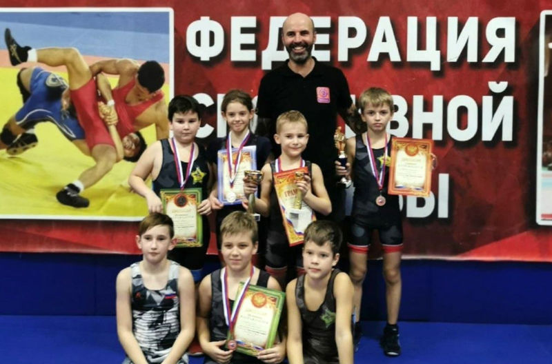  Рузские борцы завоевали медали в Истре