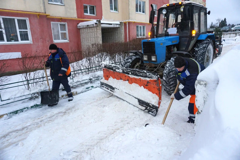 Заместители главы администрации Рузского округа контролируют уборку снега