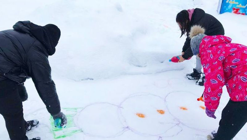 Горбовцы рисовали на снегу