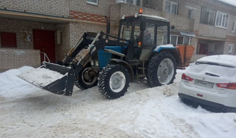 В Рузском округе продолжается уборка снега