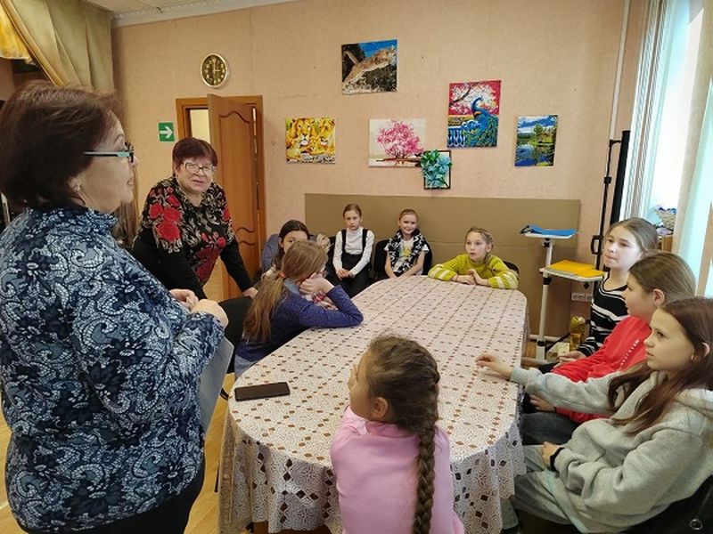В Сытьковской библиотеке поговорили о правилах поведения и этикете