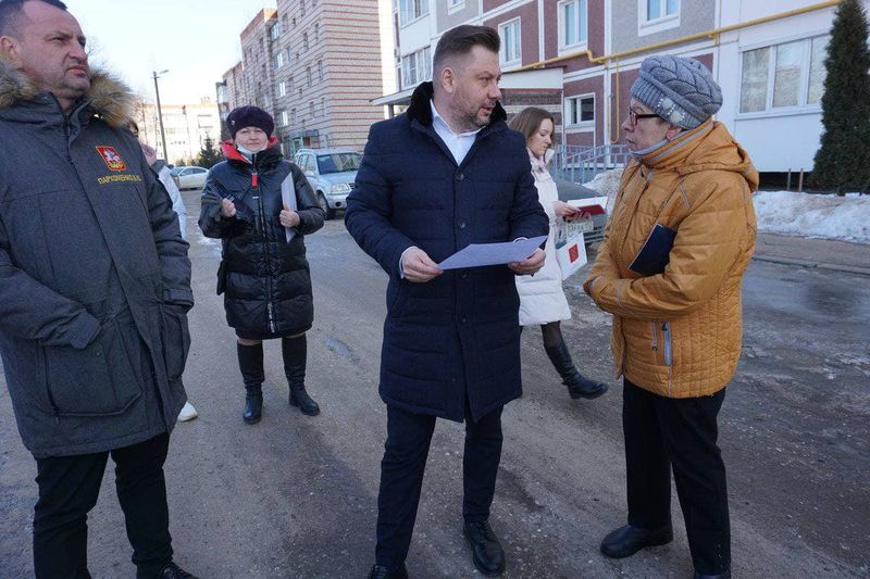 Юрий Пеняев провел встречу с жителями Тучково