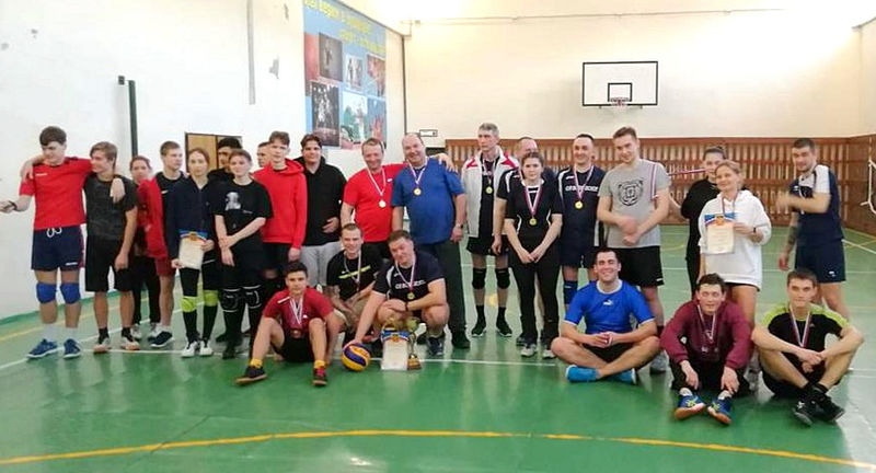 Команды Рузского округа одержали победу в турнире по волейболу