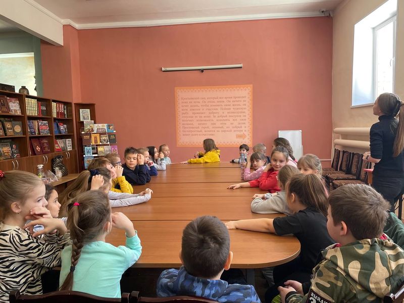 Рузские школьники встретили первый день каникул в библиотеке