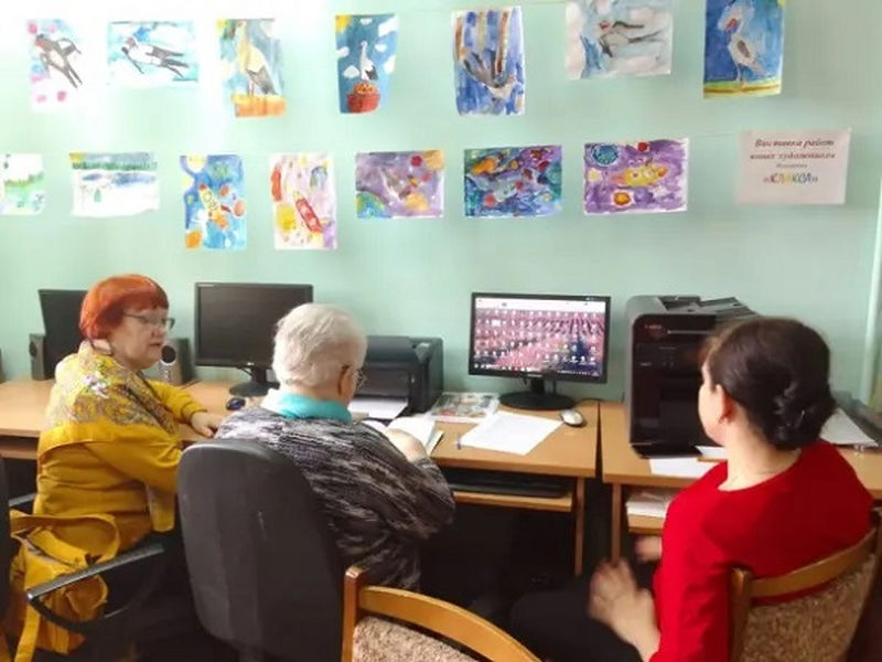 Рузские пенсионеры учились пользоваться электронной почтой